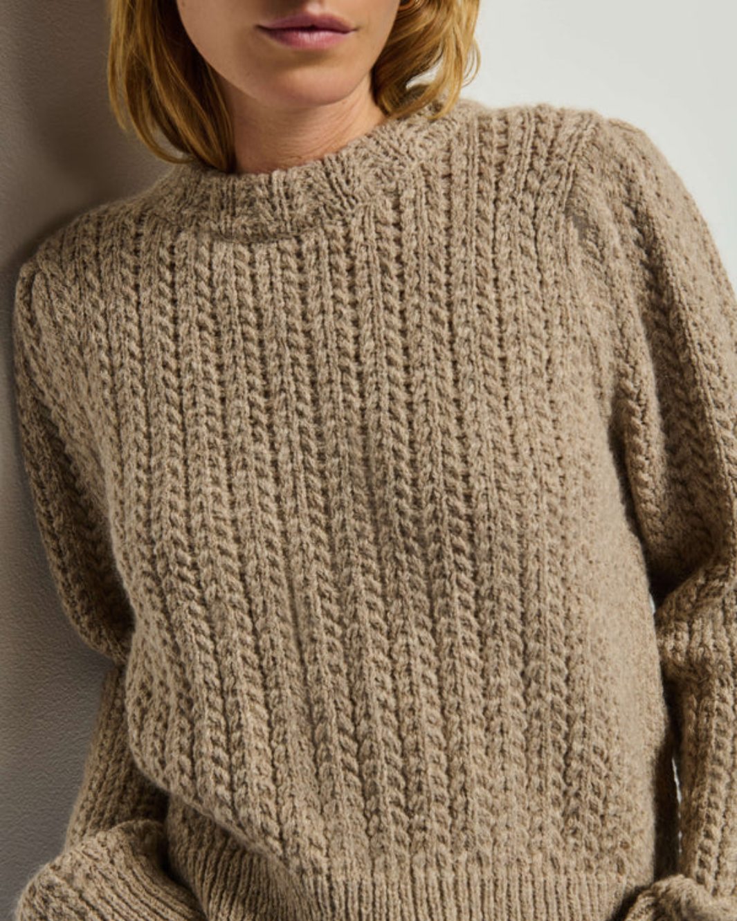 EBONY SWEATER IN OATMEAL HEATHER