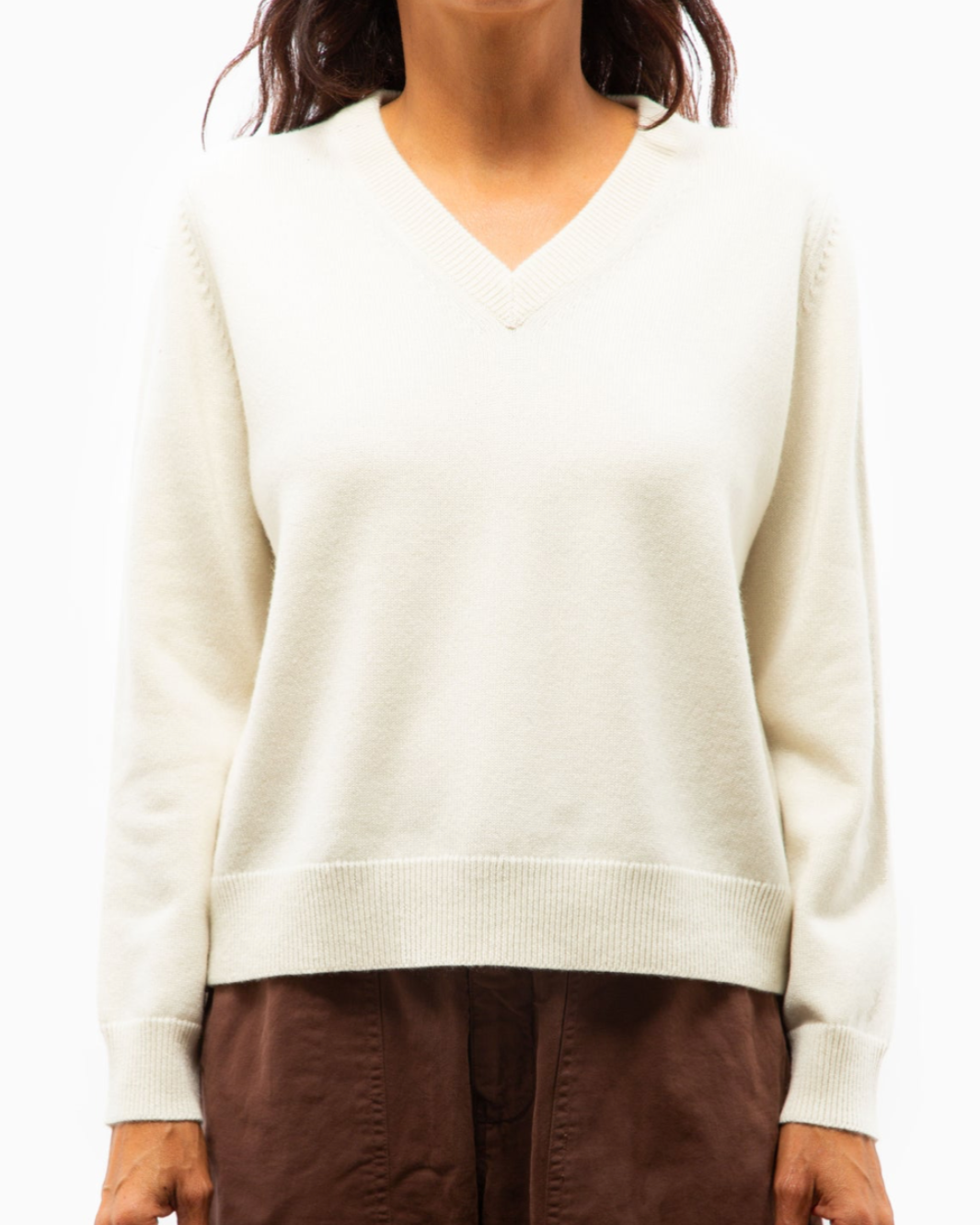 PRIYA SWEATER IN IVORY