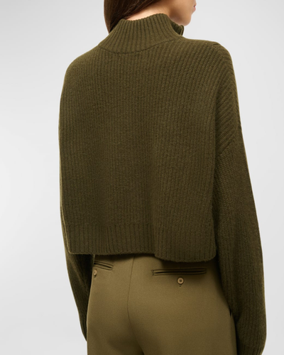 CROPPED HAMPTON CASHMERE SWEATER IN OLIVE