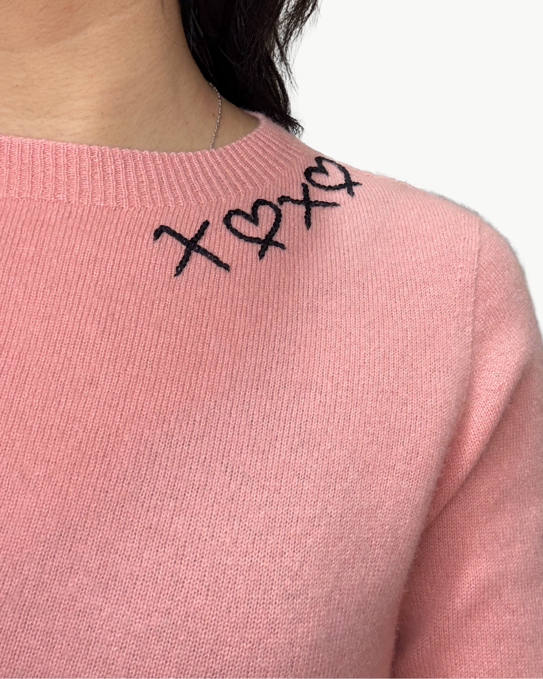 "XOXO" CASHMERE SWEATER IN PINK