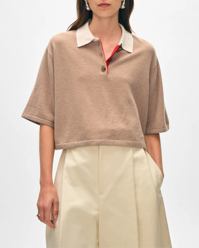 CASHMERE CROPPED POLO IN TRUE CAMEL COMBO