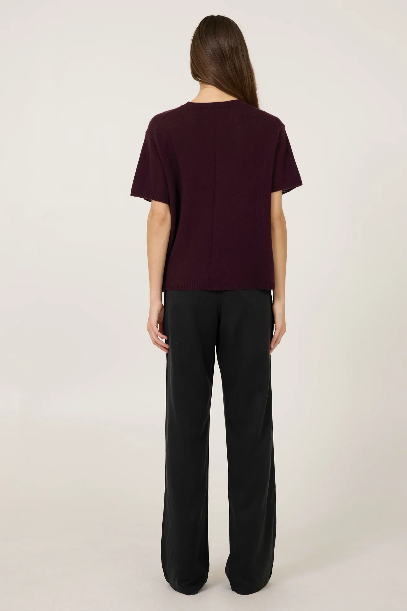 SLOANE CASHMERE TSHIRT IN SYRAH