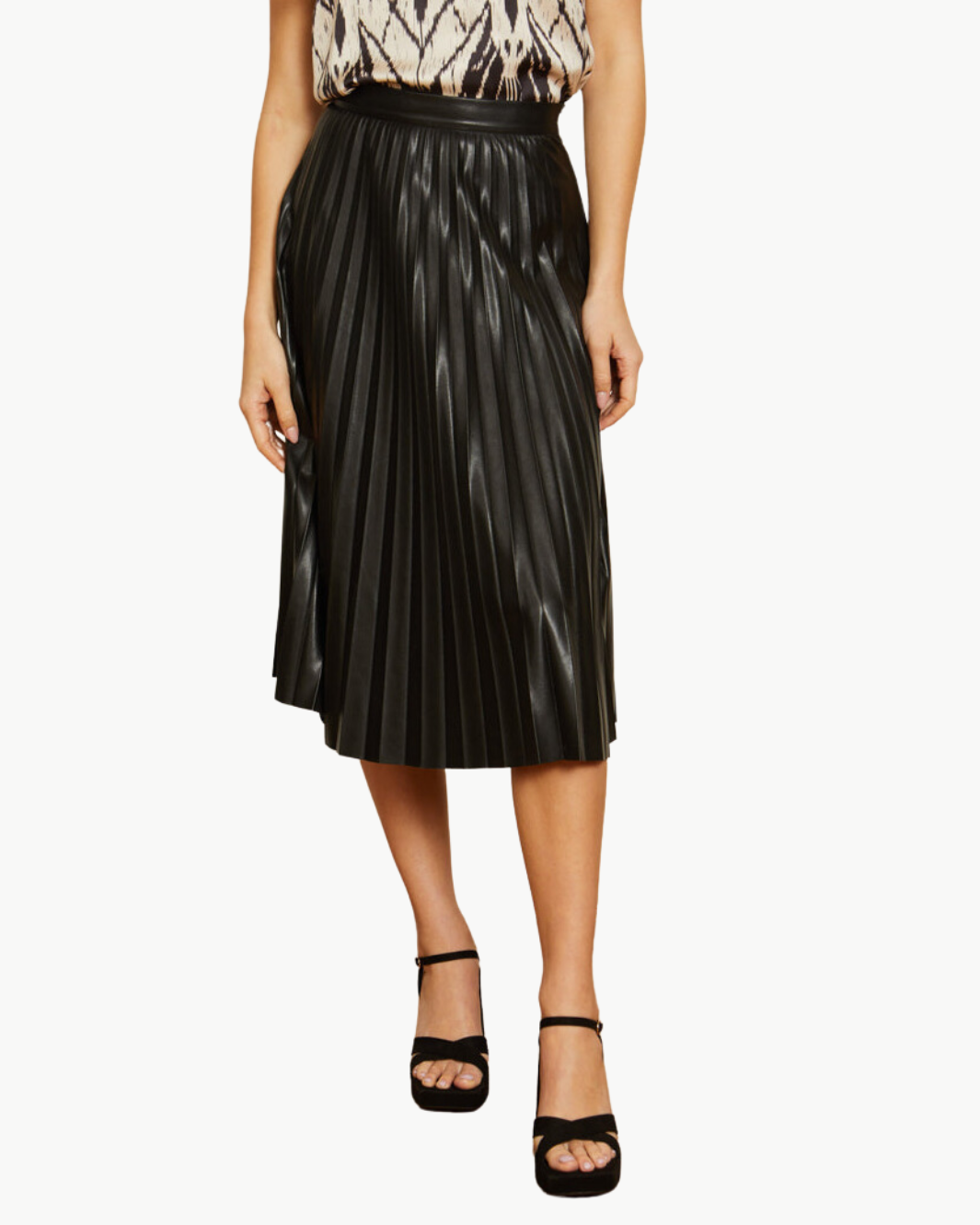 ANNETTE VEGAN LEATHER SKIRT IN BLACK