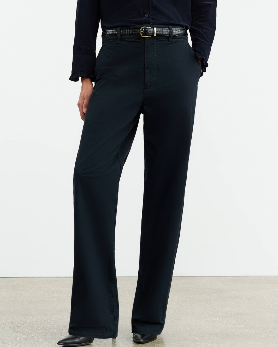 ANNA PANT IN MIDNIGHT