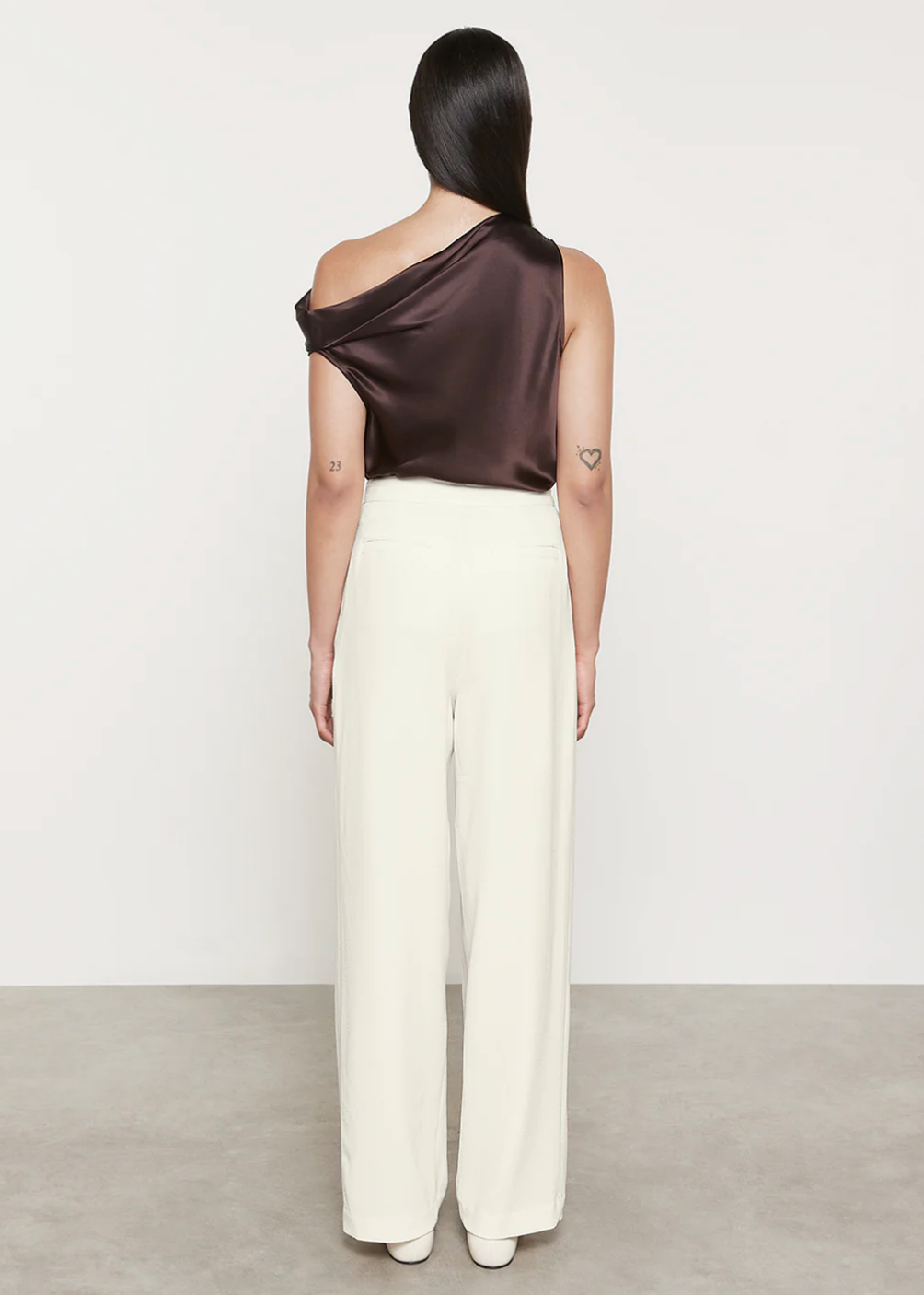 SILK BIAS OFF-SHOULDER IN BROWN