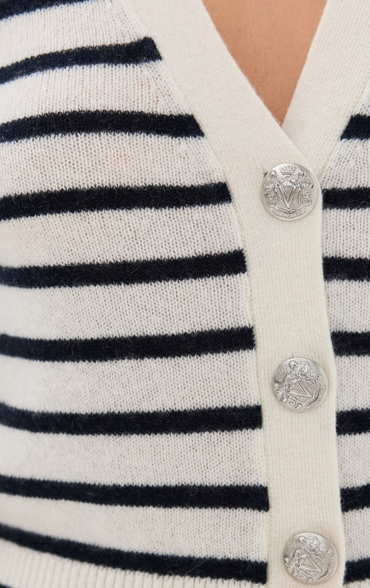 SOLENE CASHMERE CARDIGAN IN IVORY/NAVY