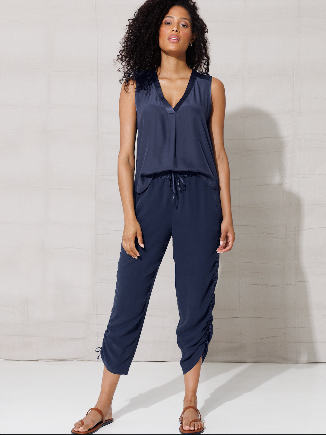 GO TRACK PANT REDUX IN MIDNIGHT - Romi Boutique