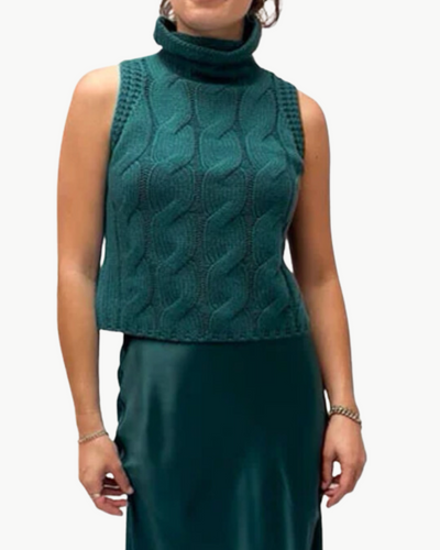 SAIGEY CABLE KNIT SLEEVELESS TURTLNECK IN MARINE TEAL