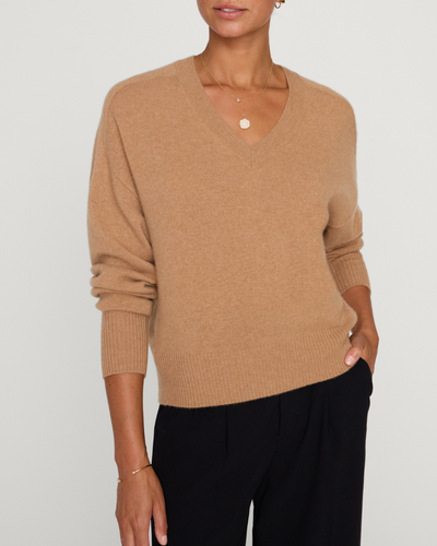 LEIA VEE SWEATER IN CAMEL MELANGE