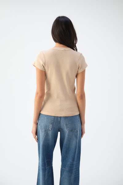 AMOUR RIB TEE IN CAMEL