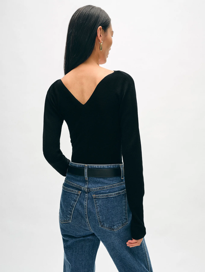 SUPERFINE MERINO RIBBED VNECK TOP IN BLACK