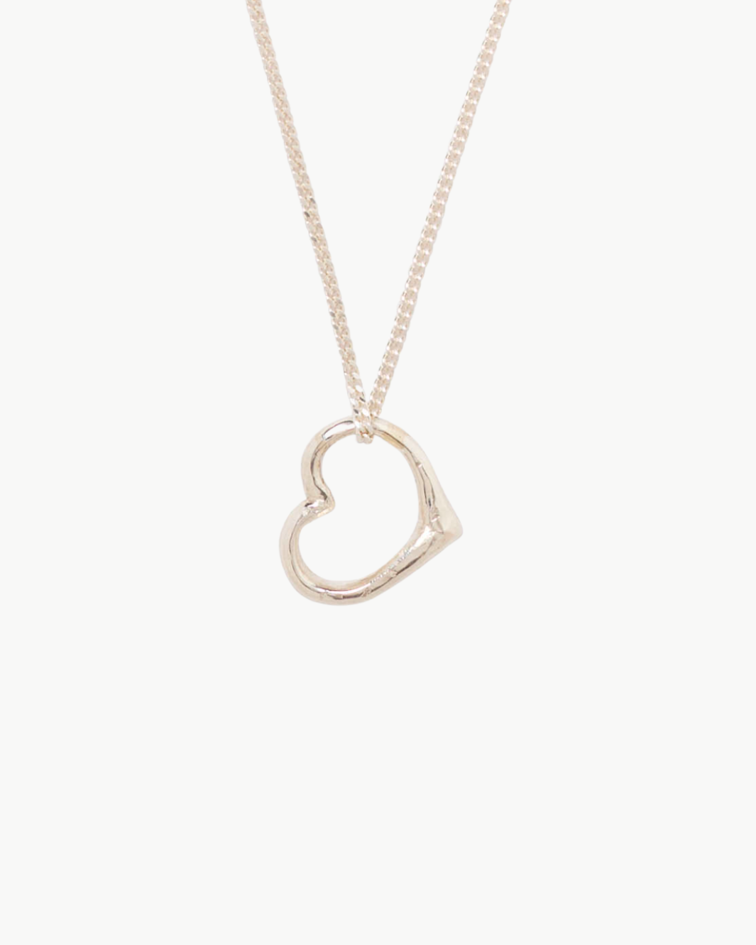 OPEN HEART NECKLACE IN SILVER