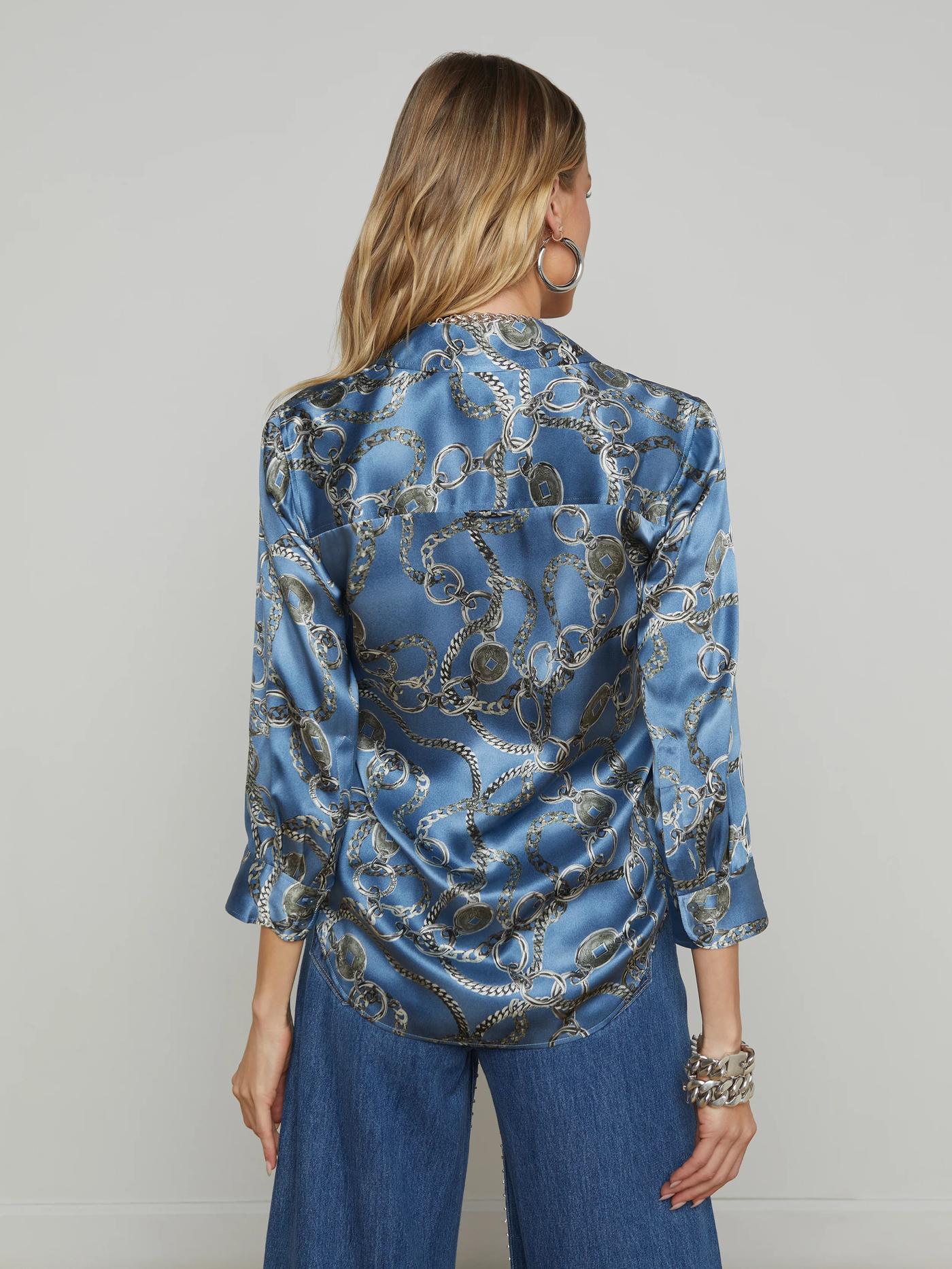 DANI BLOUSE IN BLUE HORIZON/SILVER GOOD LUCK CHAIN