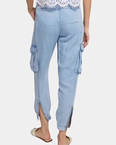 CHANDRA DENIM JOGGER IN LIGHT BLUE