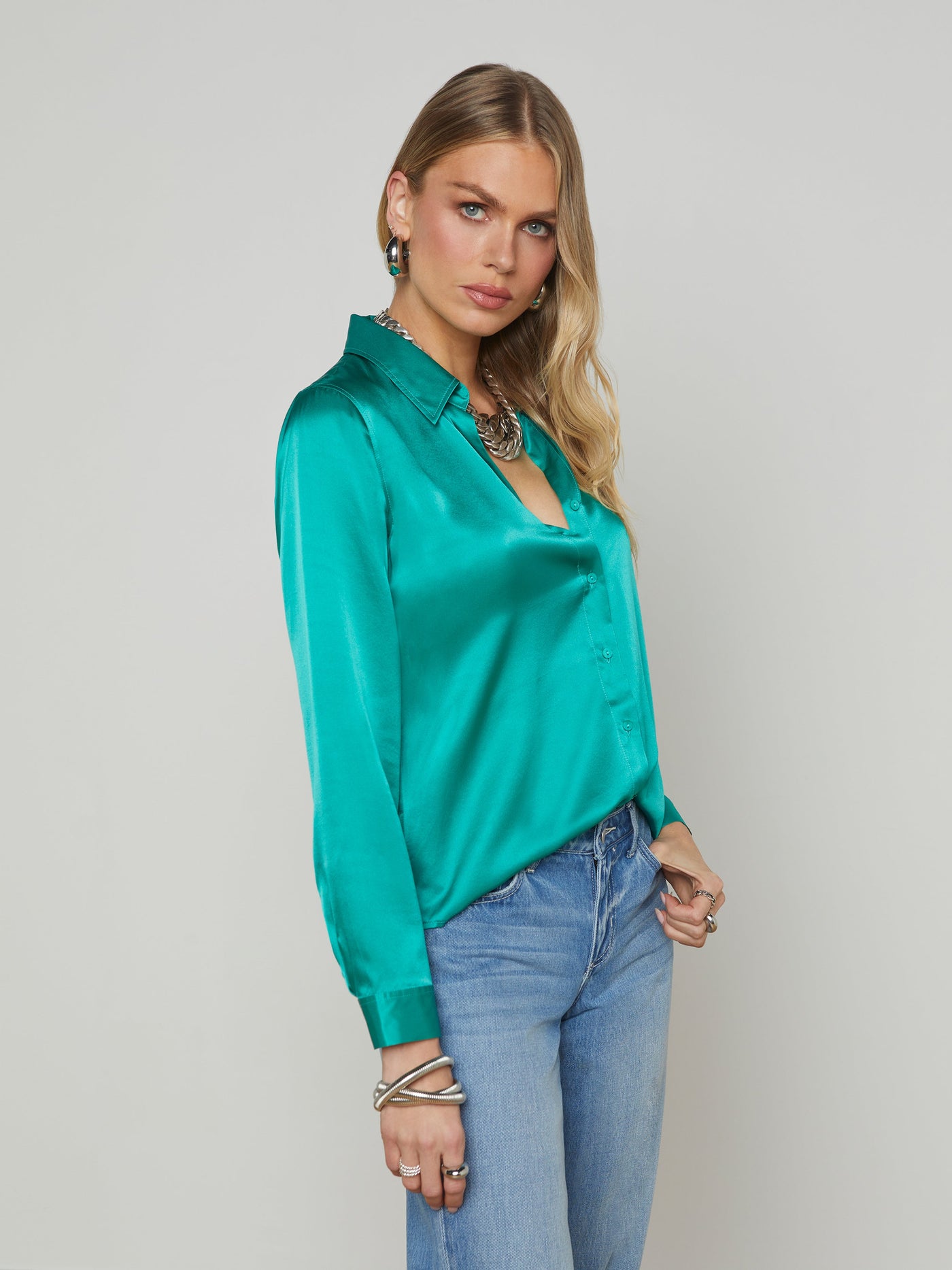 TYLER BLOUSE IN BRIGHT JADE