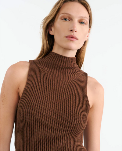 SONIA SWEATER IN BROWN