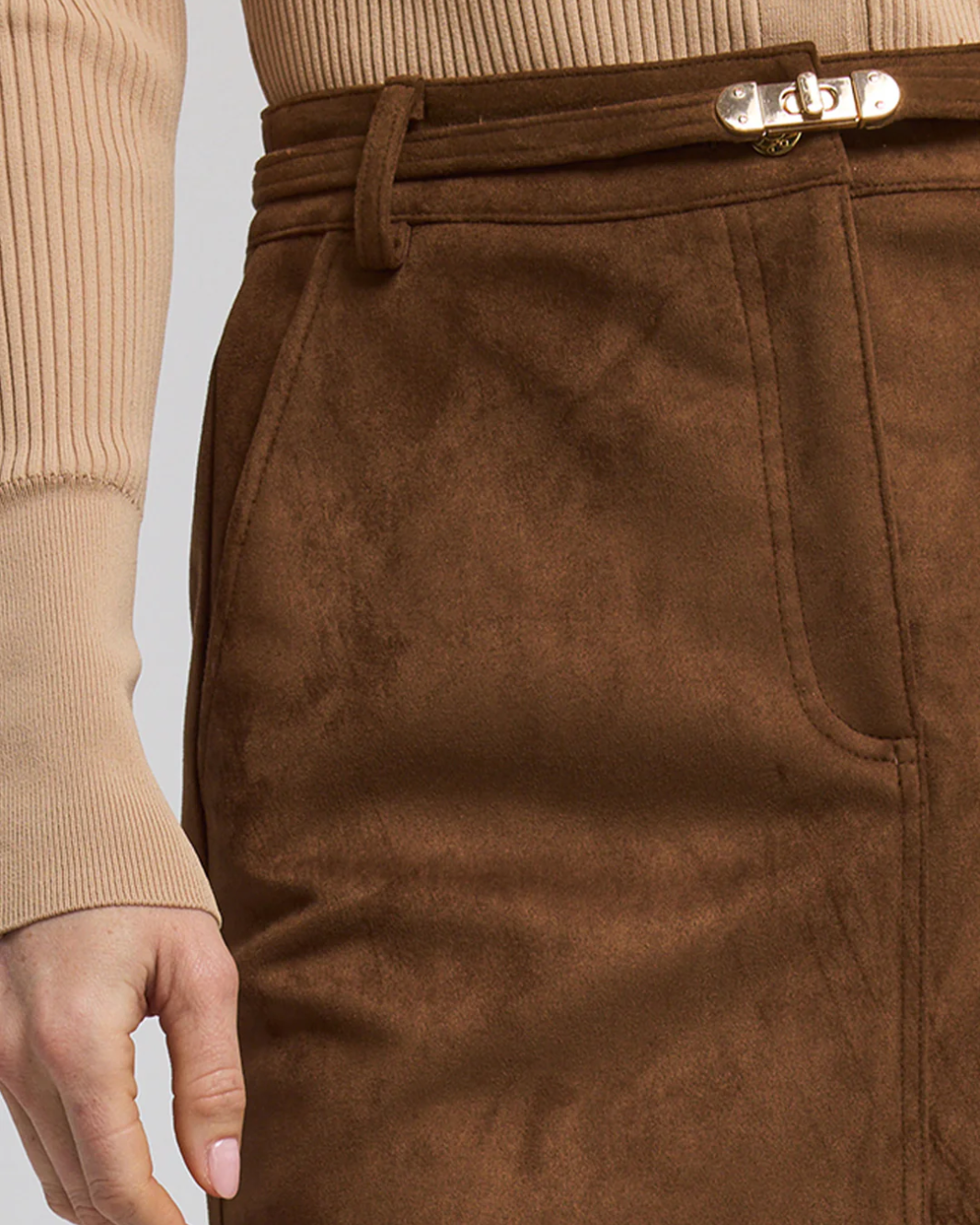 MEDINA BELTED VEGAN SUEDE SKIRT IN CARAMEL