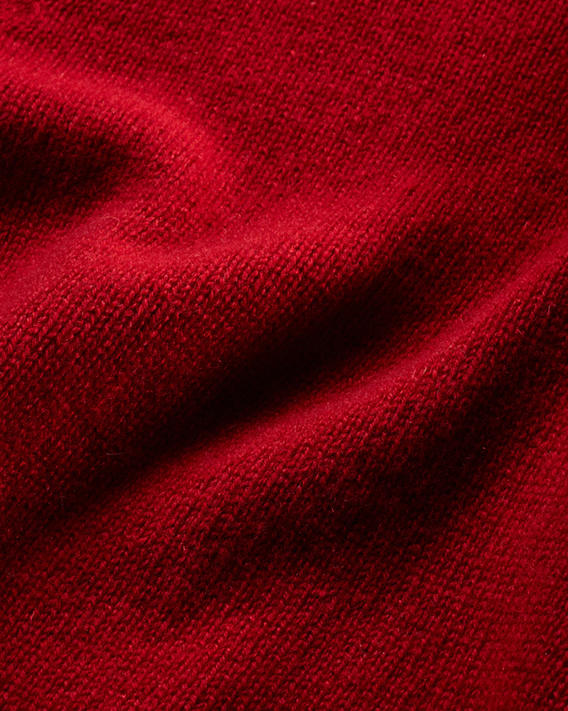 MAZZY CASHMERE SHELL IN CRIMSON