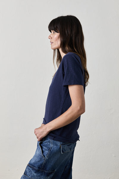 CORA TEE IN NAVY