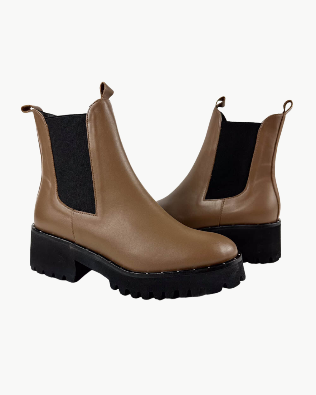 BROOKE RAIN RESISTANT BOOT IN MOLASSES CALF