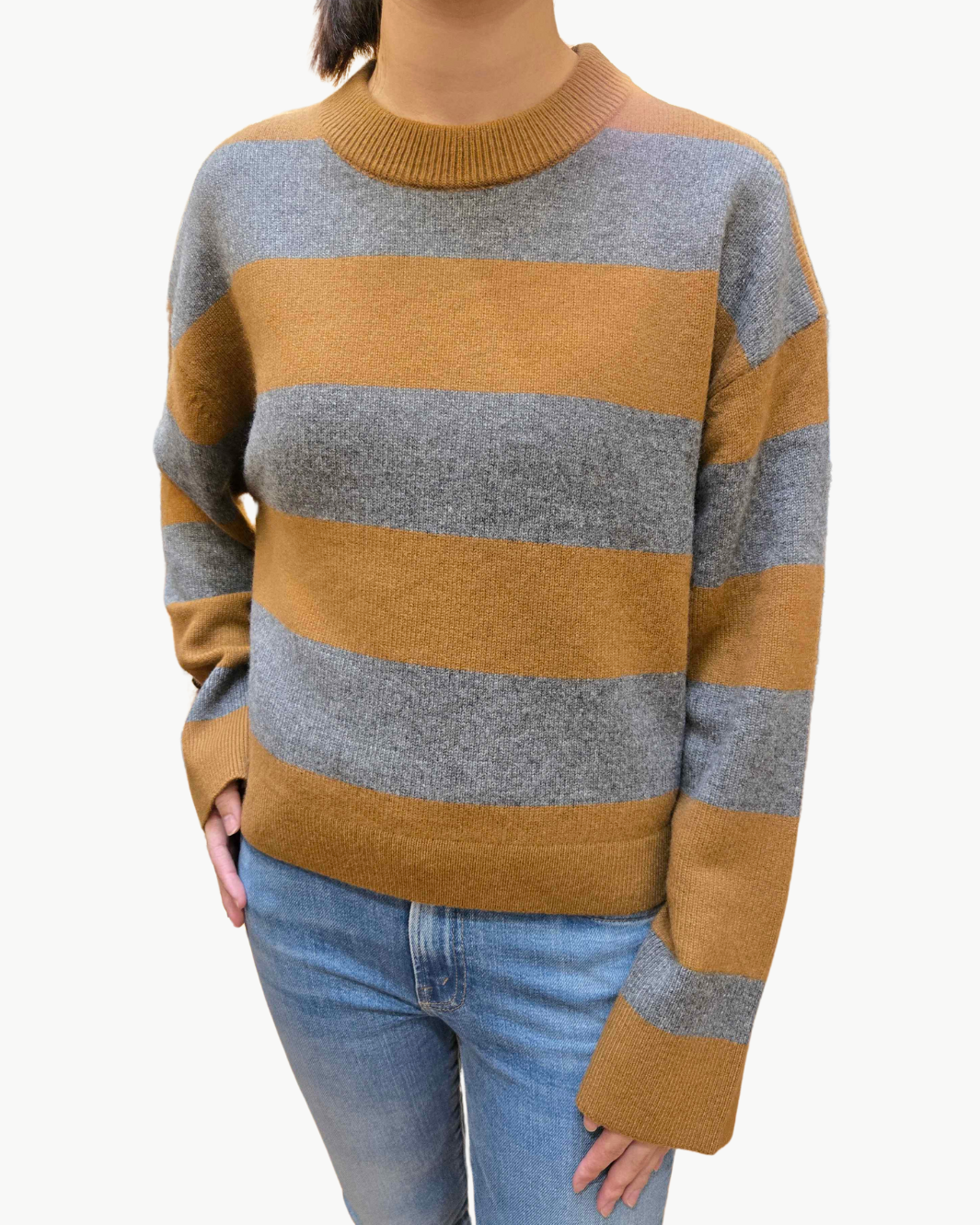 CASHMERE STRIPED CREWNECK IN CEDAR/GRAPHITE