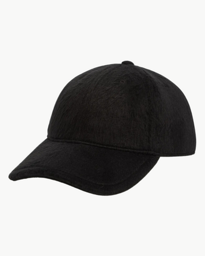 COZY BASEBALL CAP IN BLACK