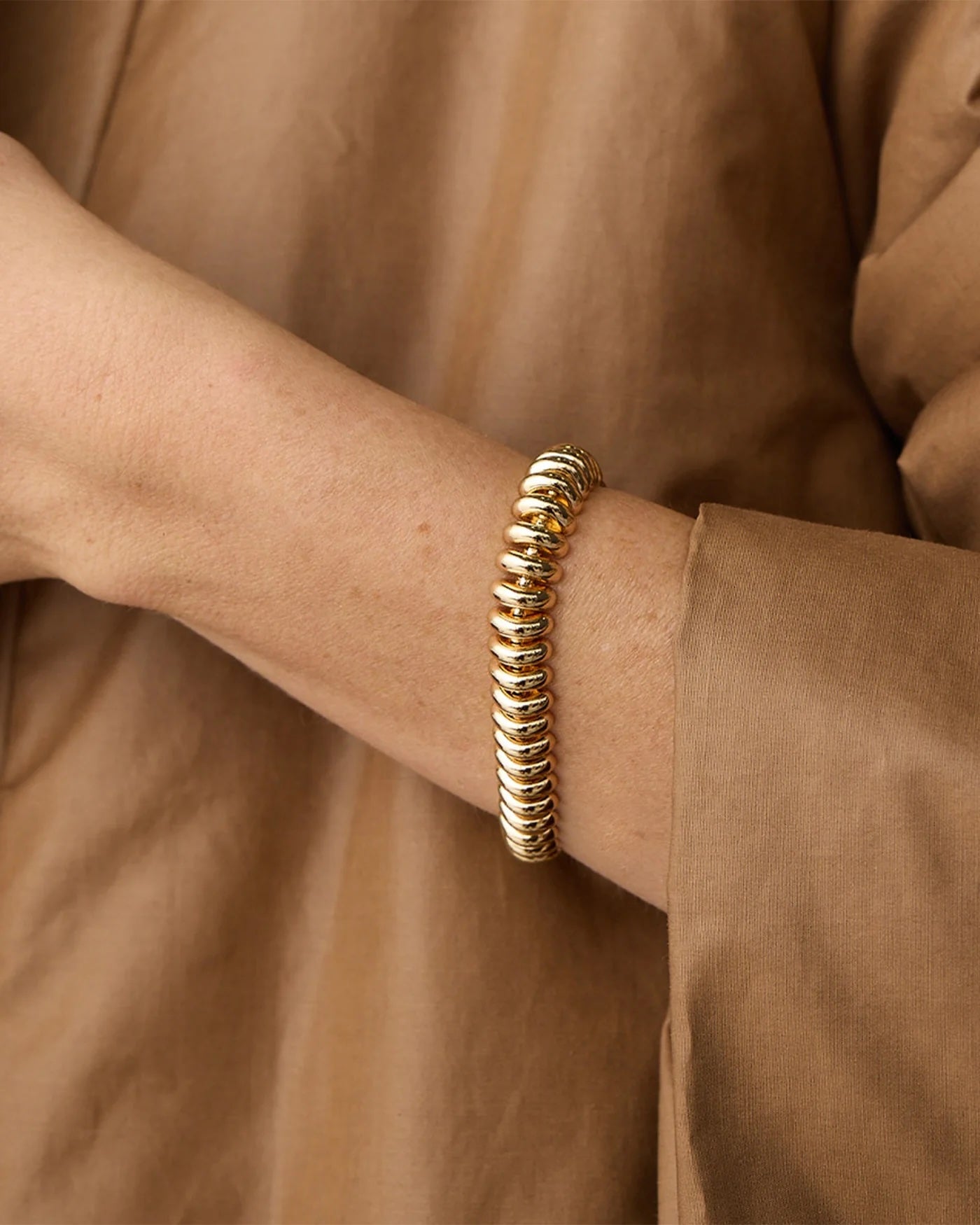 SOFIA BRACELET M/L IN GOLD