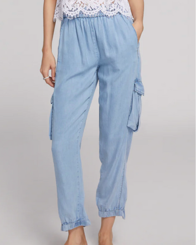 CHANDRA DENIM JOGGER IN LIGHT BLUE