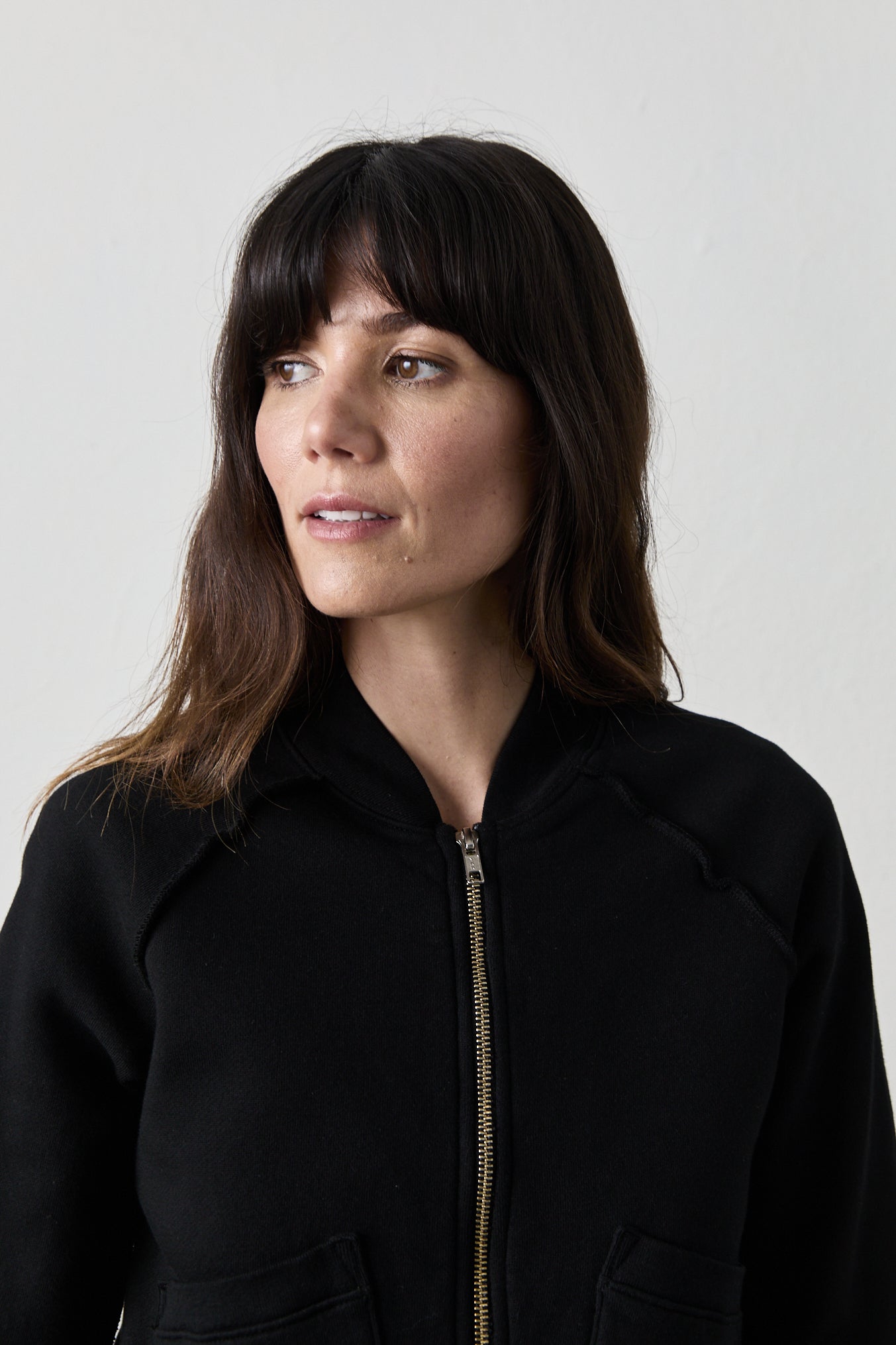 FOX ZIP FRONT BOMBER IN BLACK