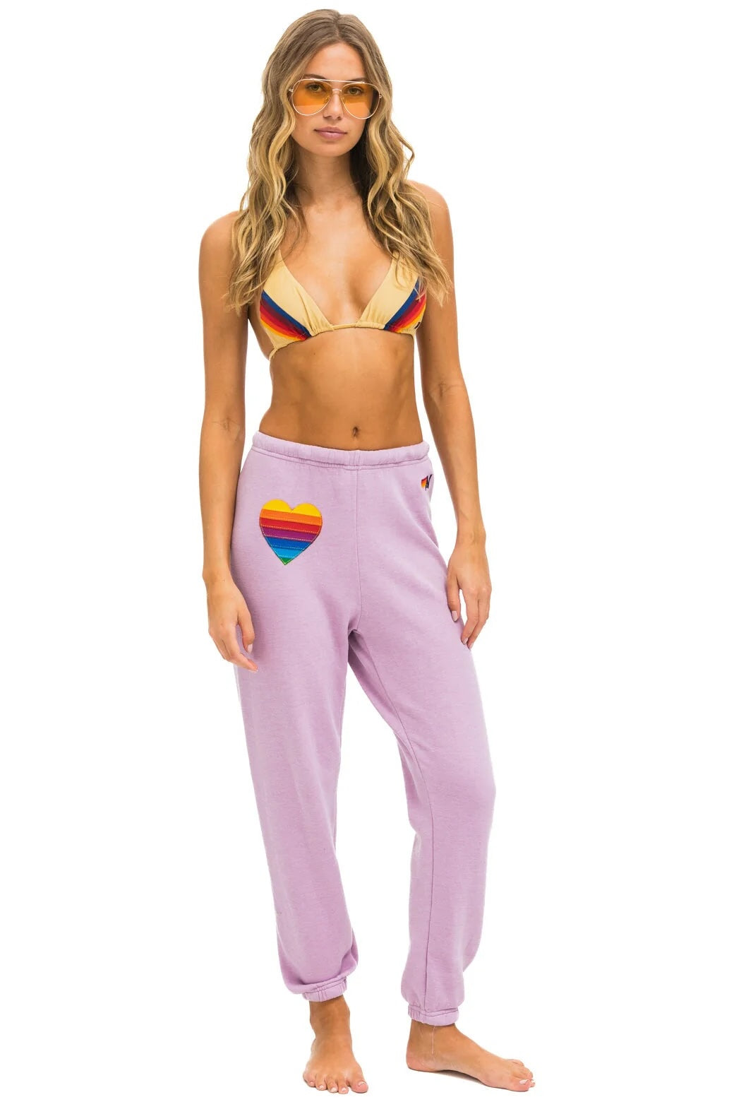 RAINBOW HEART STITCH SWEATPANTS IN MAUVE