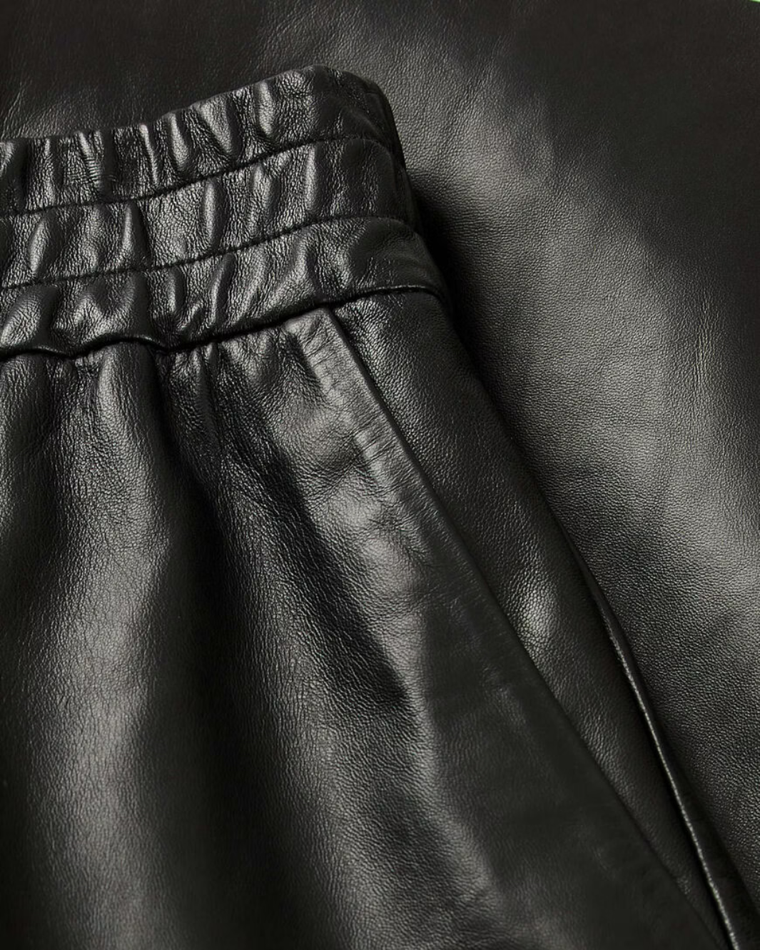 PONA SKIRT IN NOIR