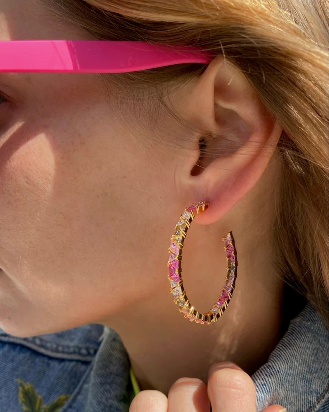 MARE HOOPS IN PINK