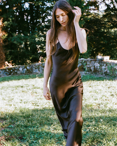 CAMI GOWN IN DARK BROWN