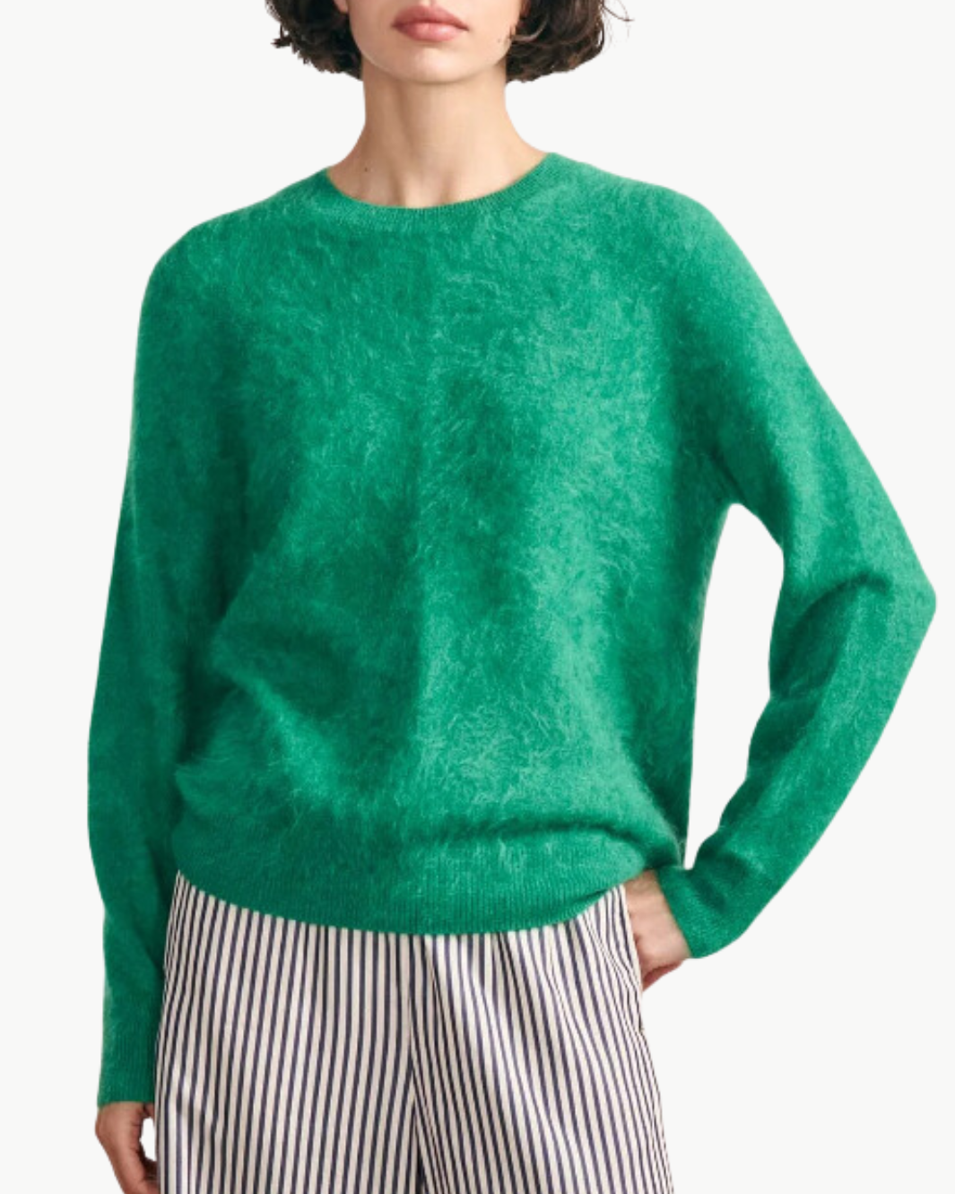 BRUSHED CASHMERE CREW IN GREEN