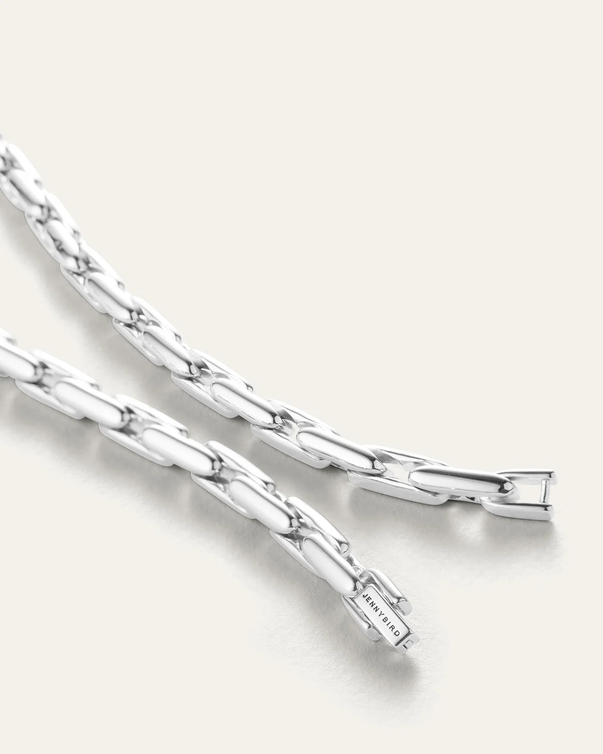 ALBER CHAIN IN SILVER