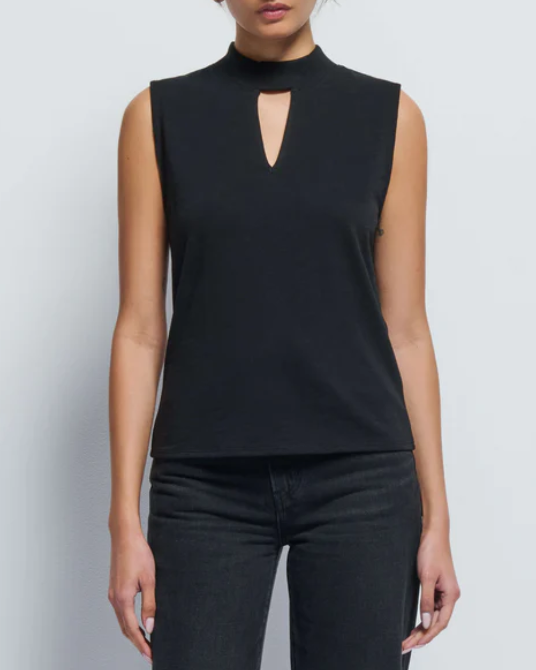 ALBA MOCK NECK TOP IN JET BLACK