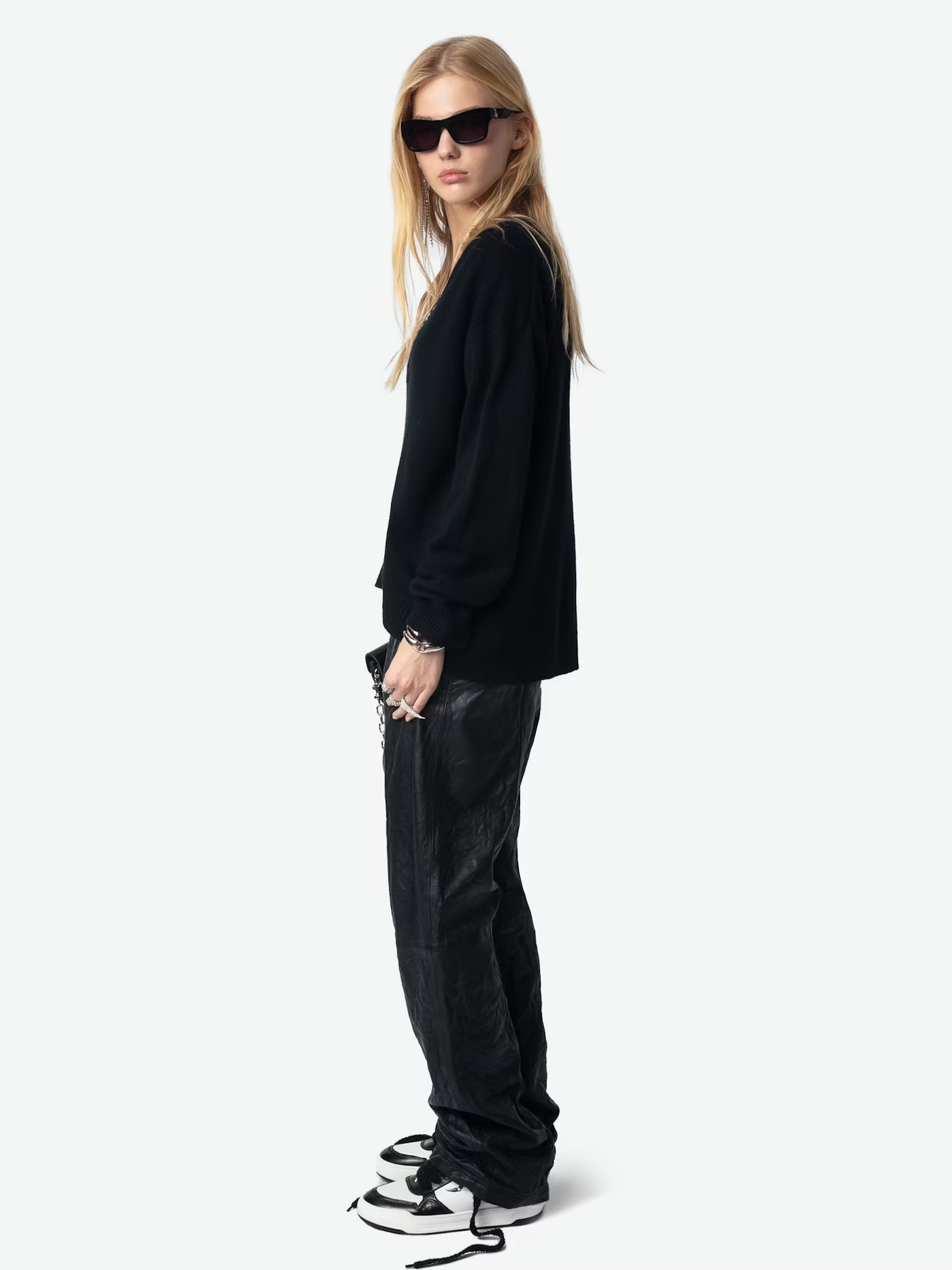 MIKY CASHMERE SWEATER IN BLACK