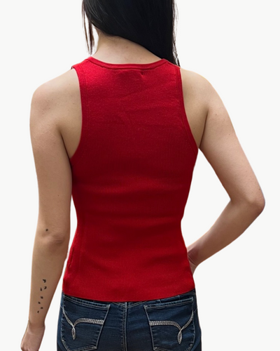 SUPERFINE MERINO RIBBED TANK TOP IN SCARLET