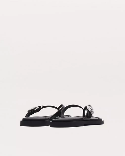 GIA THONG SANDAL IN BLACK