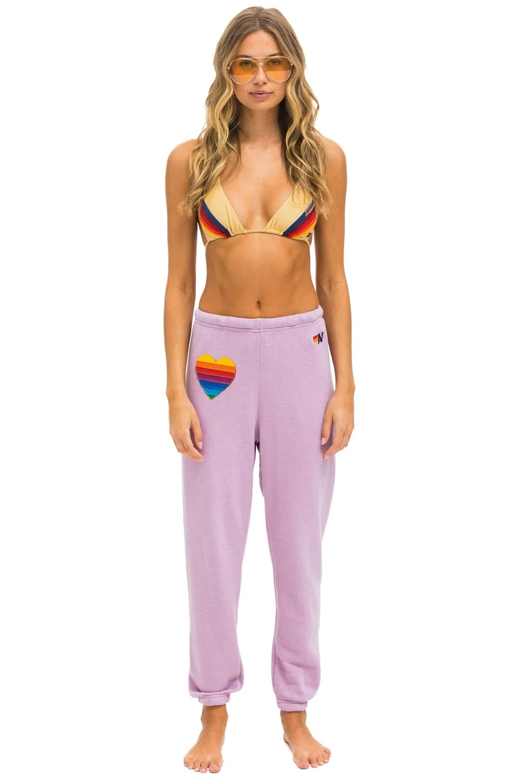 RAINBOW HEART STITCH SWEATPANTS IN MAUVE