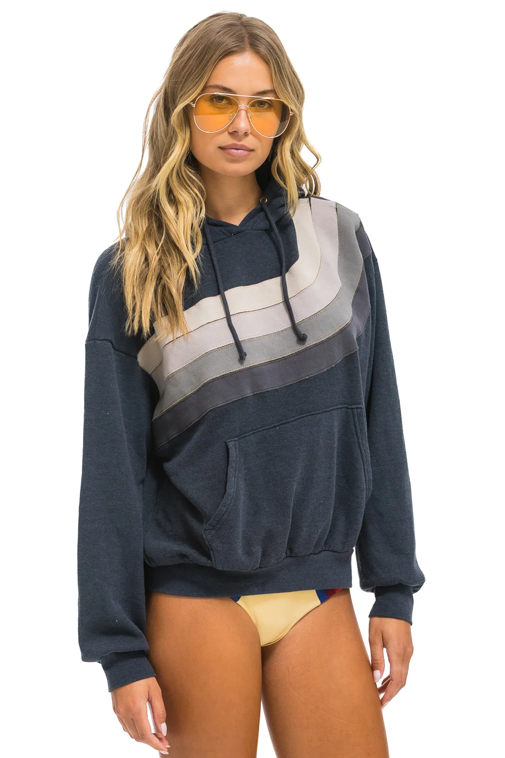 WAVE STRIPE 4 PULLOVER HOODIE IN CHARCOAL/CHARCOAL