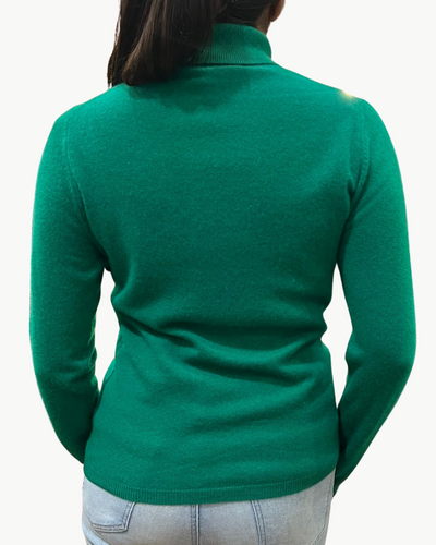 SUSANNA TURTLENECK PULLOVER IN GREEN