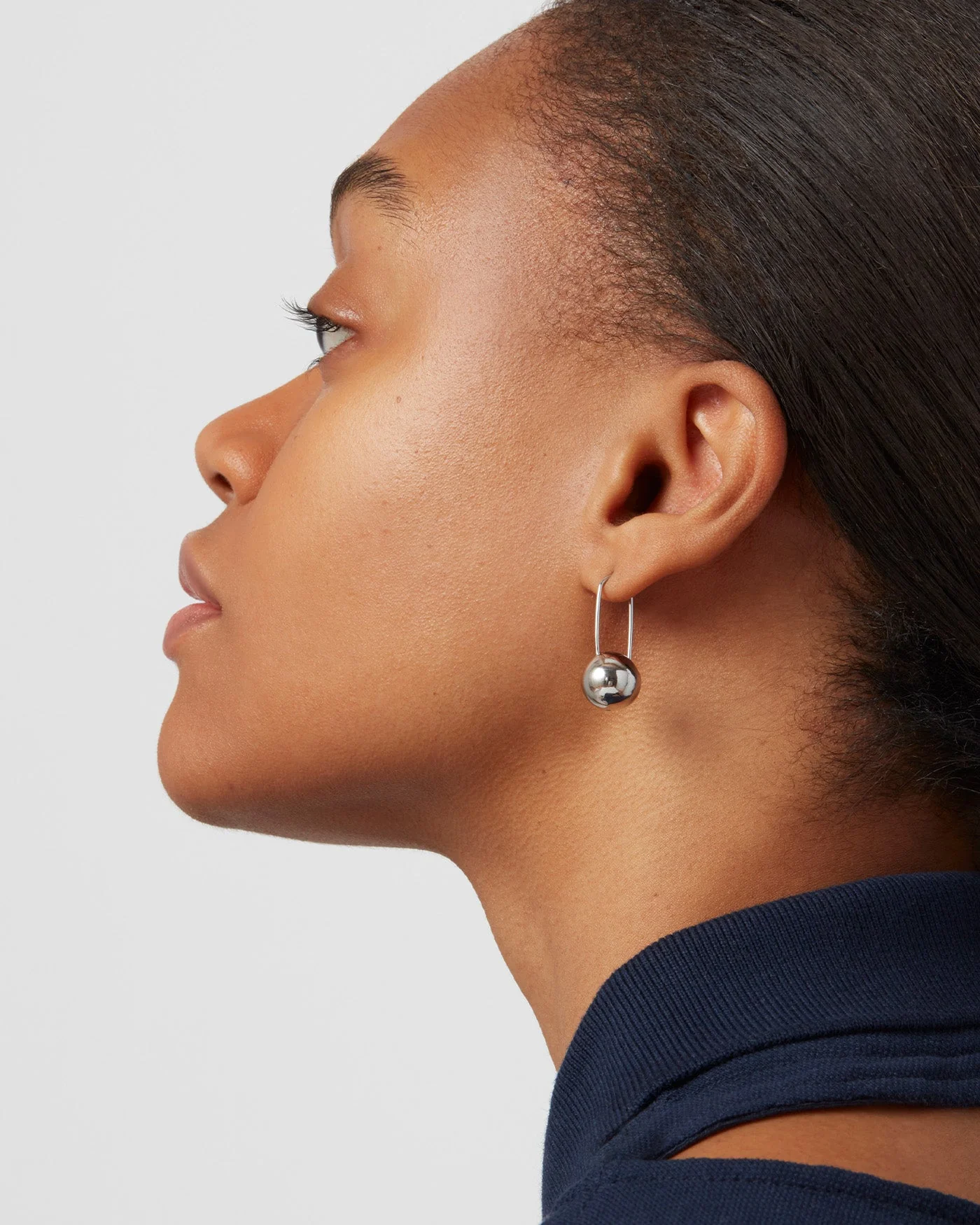 CELESTE EARRINGS IN RHODIUM