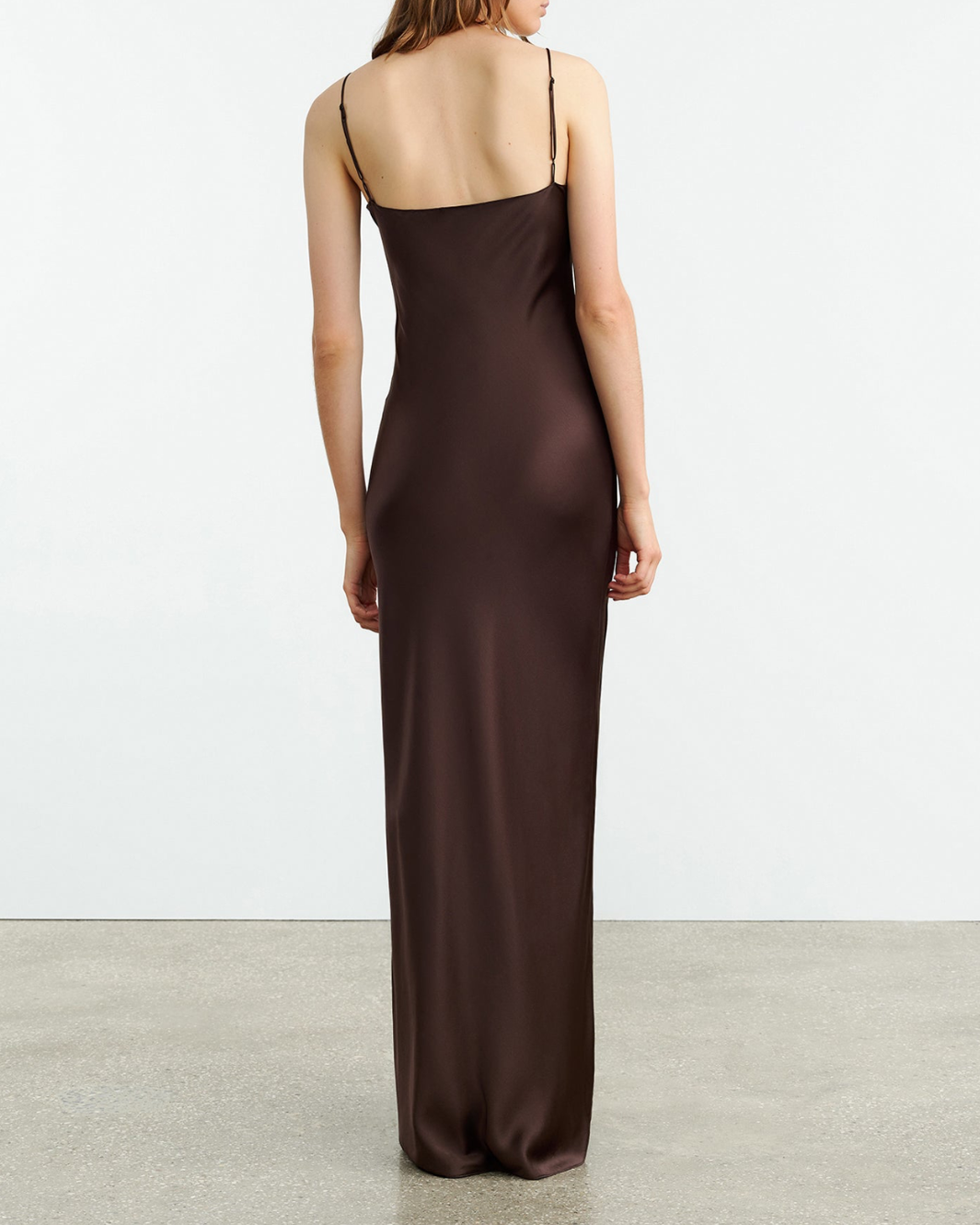 CAMI GOWN IN DARK BROWN