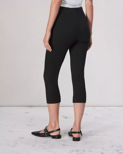 SIMONE PONTE CAPRI PANT IN BLACK