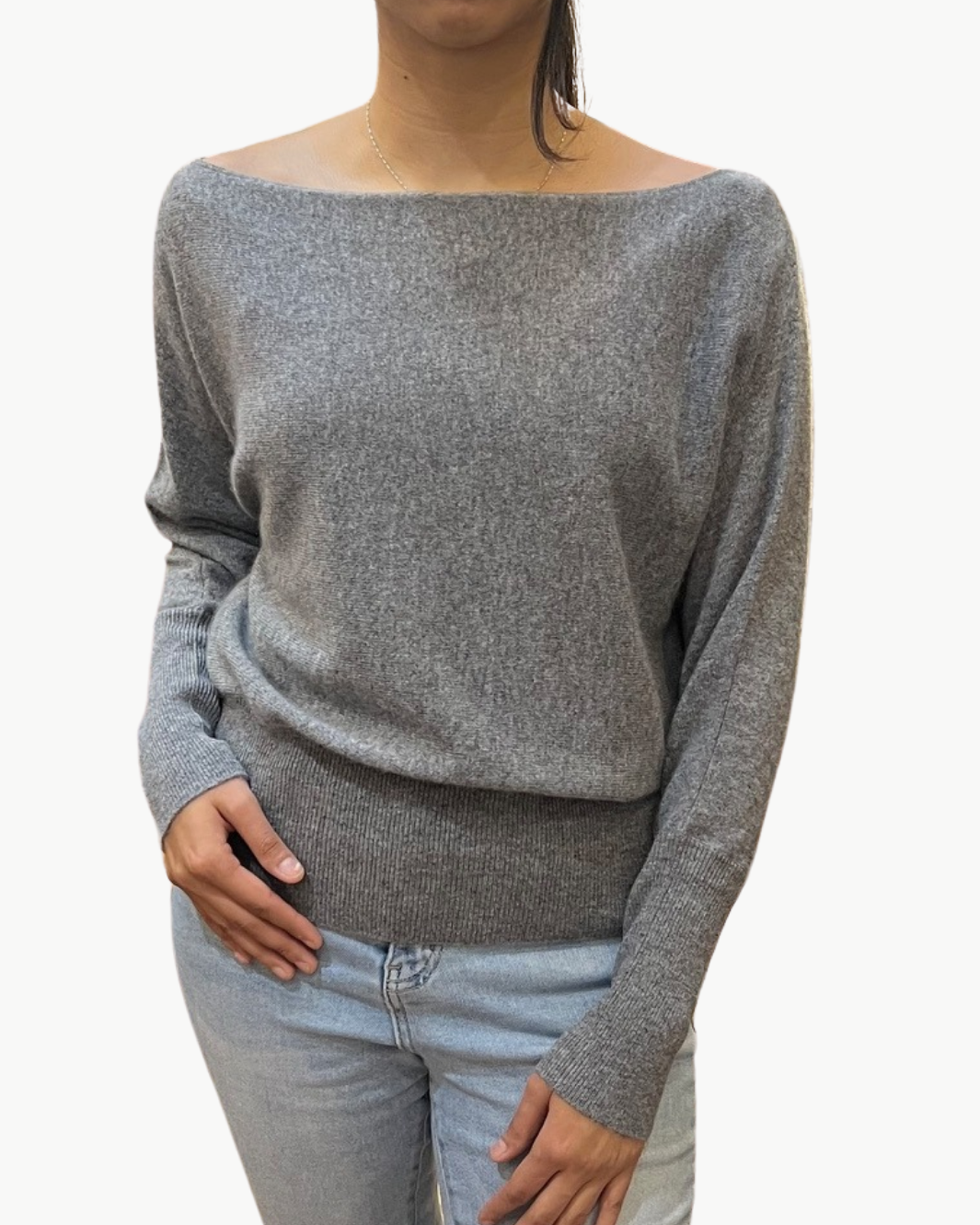 MIMI OFF-THE-SHOULDER SWEATER IN HEATHER GREY