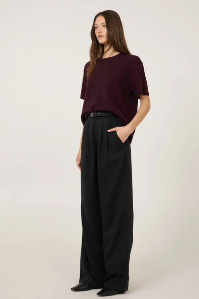 SLOANE CASHMERE TSHIRT IN SYRAH