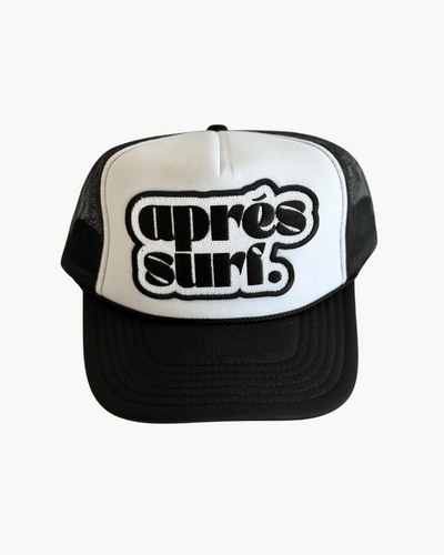 APRES SURF PATCH TRUCKER HAT IN BLACK/WHITE