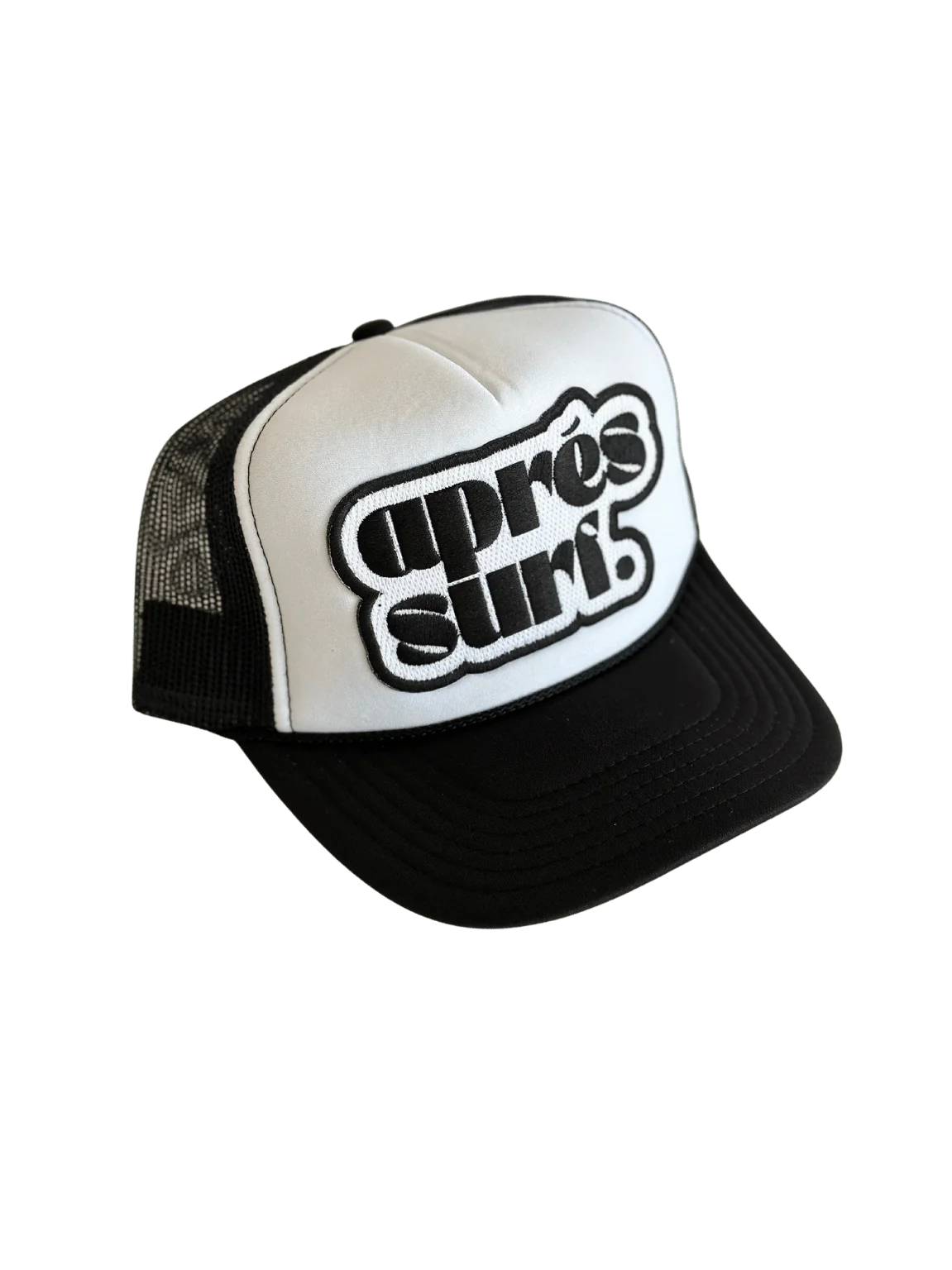 APRES SURF PATCH TRUCKER HAT IN BLACK/WHITE