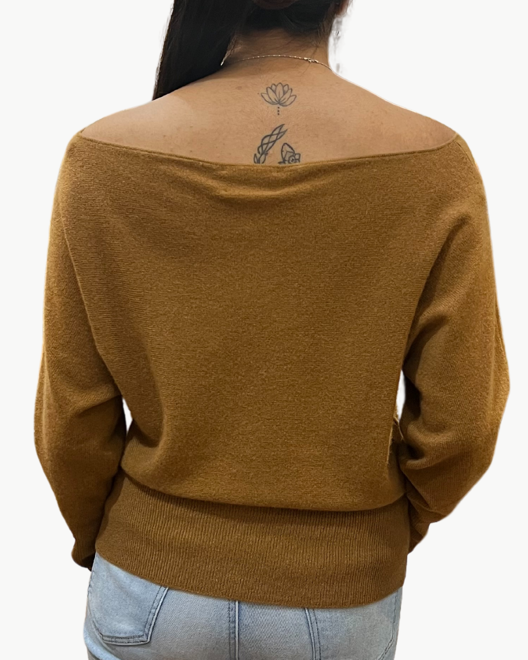 MIMI OFF-THE-SHOULDER SWEATER IN CARAMEL